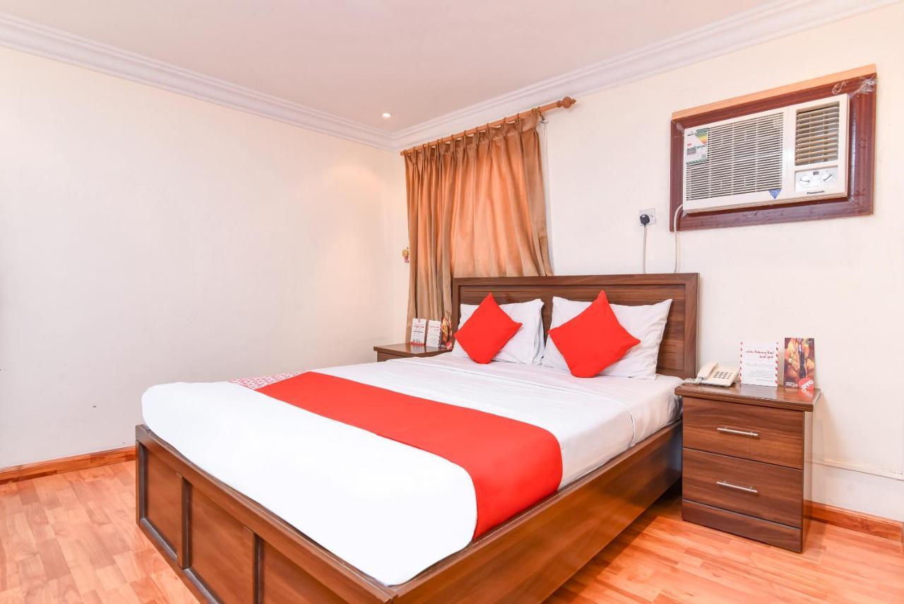 Oyo 416 Bonais Hotel Ал Ахса Екстериор снимка