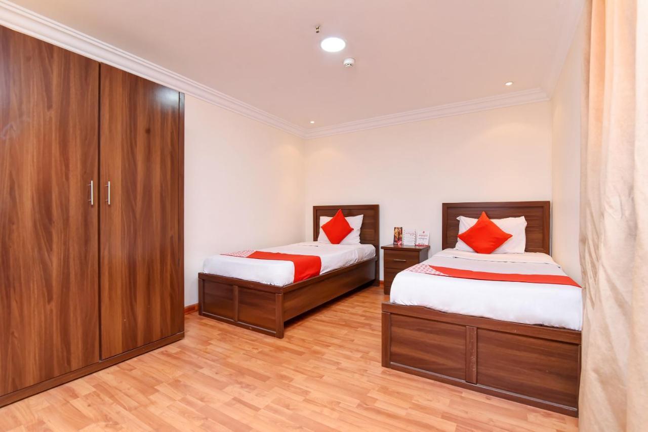 Oyo 416 Bonais Hotel Ал Ахса Екстериор снимка