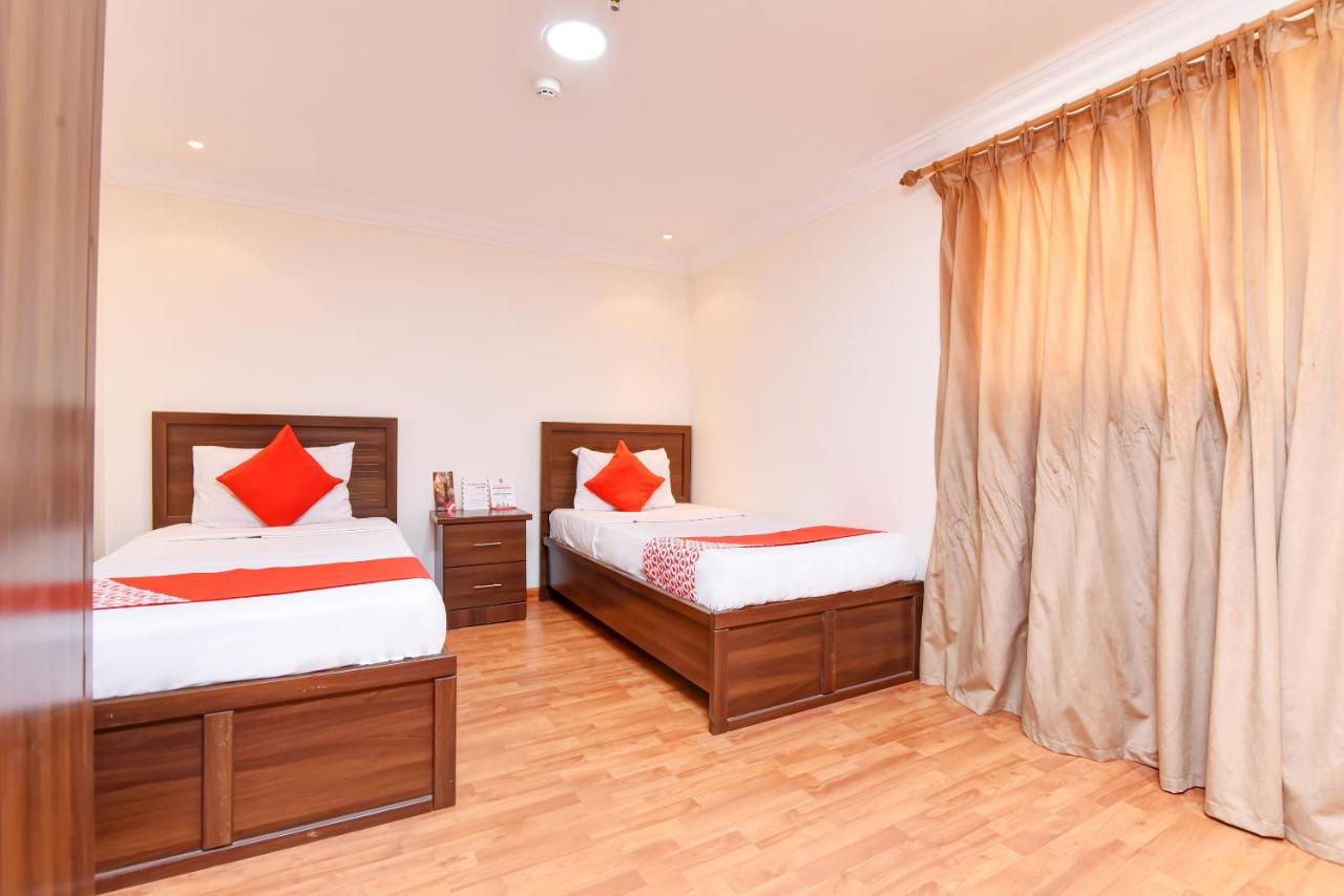 Oyo 416 Bonais Hotel Ал Ахса Екстериор снимка